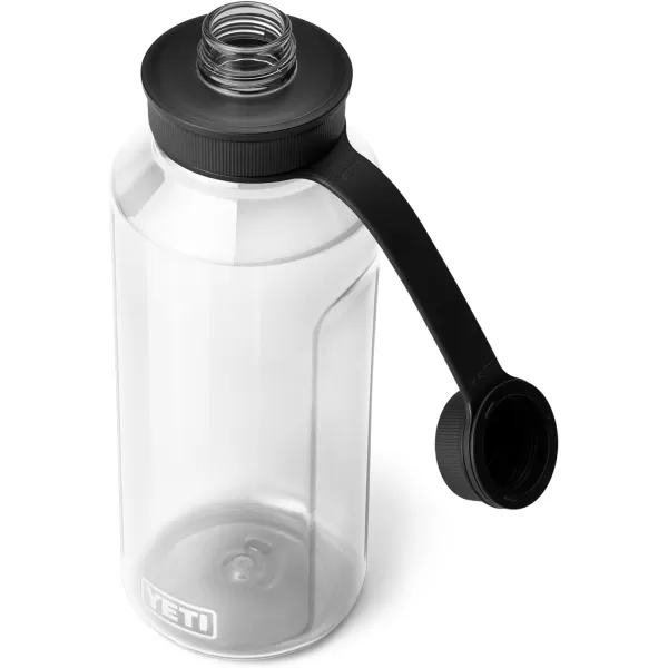 YETI Yonder 750 ml/25 oz Water Bottle with Yonder Tether Cap, Seafoam