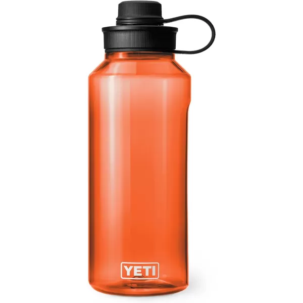 YETI Yonder 750 ml/25 oz Water Bottle with Yonder Tether Cap, Seafoam