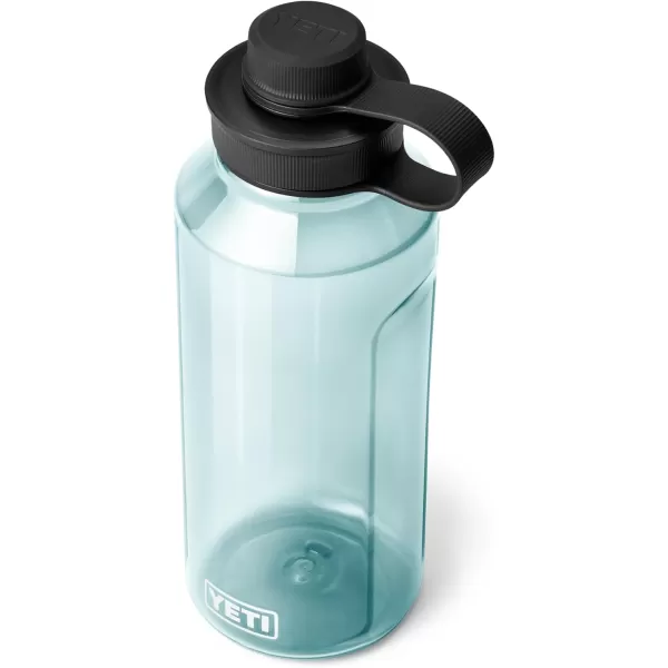 YETI Yonder 750 ml/25 oz Water Bottle with Yonder Tether Cap, Seafoam