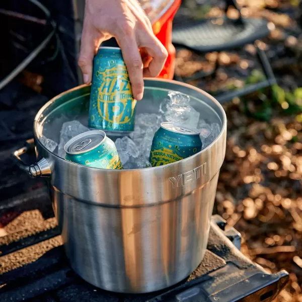 YETI Rambler Beverage Bucket, Double-Wall Vacuum Insulated Ice Bucket with Lid, Camp Green